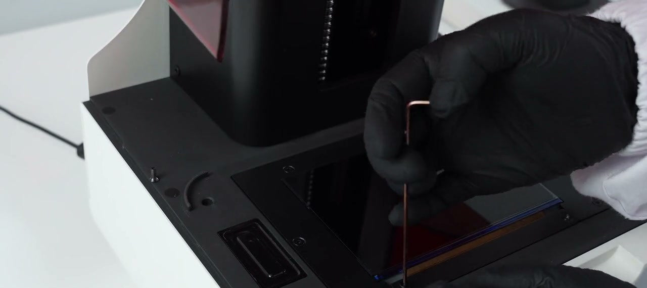 Edge mini LCD replacement demonstration